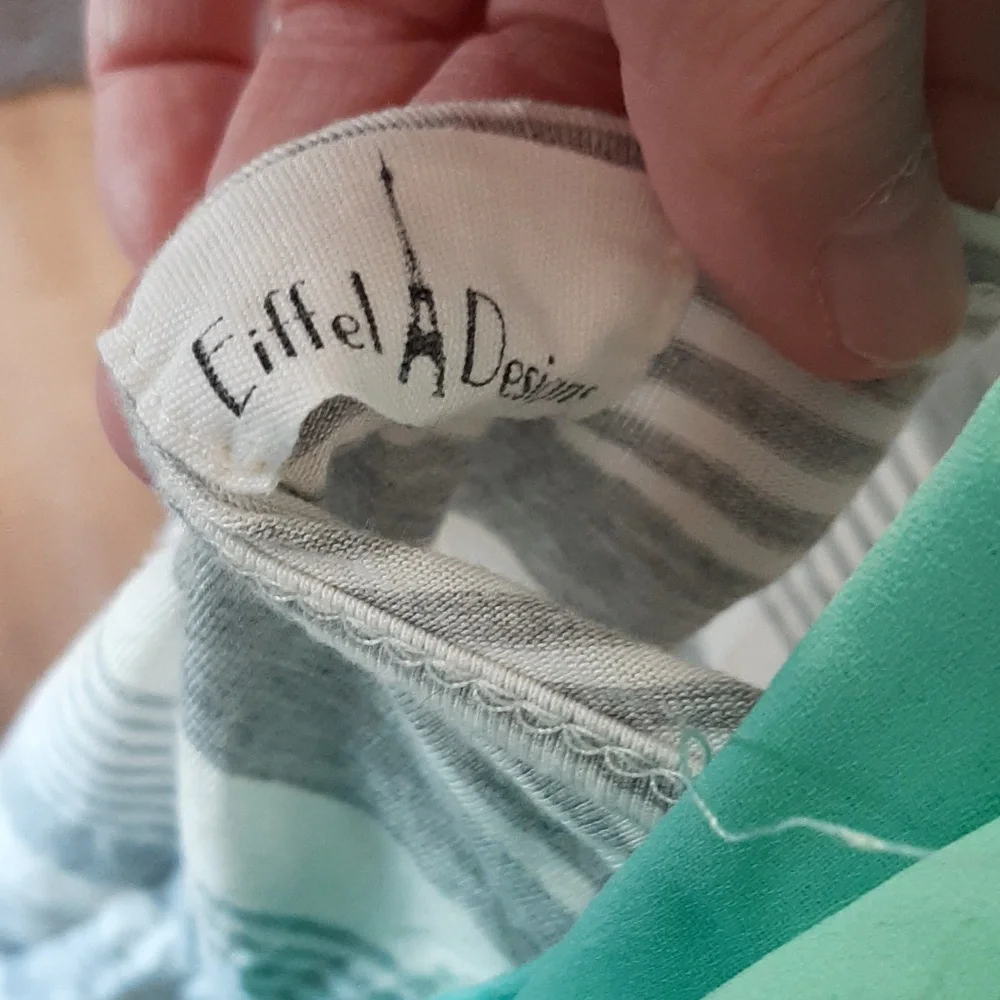 Eiffel Designs Mint Green Bow , Striped Gray and White Women's Top - Picture 6 of 7